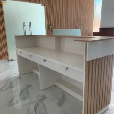 Bàn làm việc 4